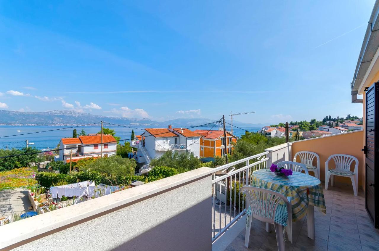 סלאטינה Apartments Milka מראה חיצוני תמונה