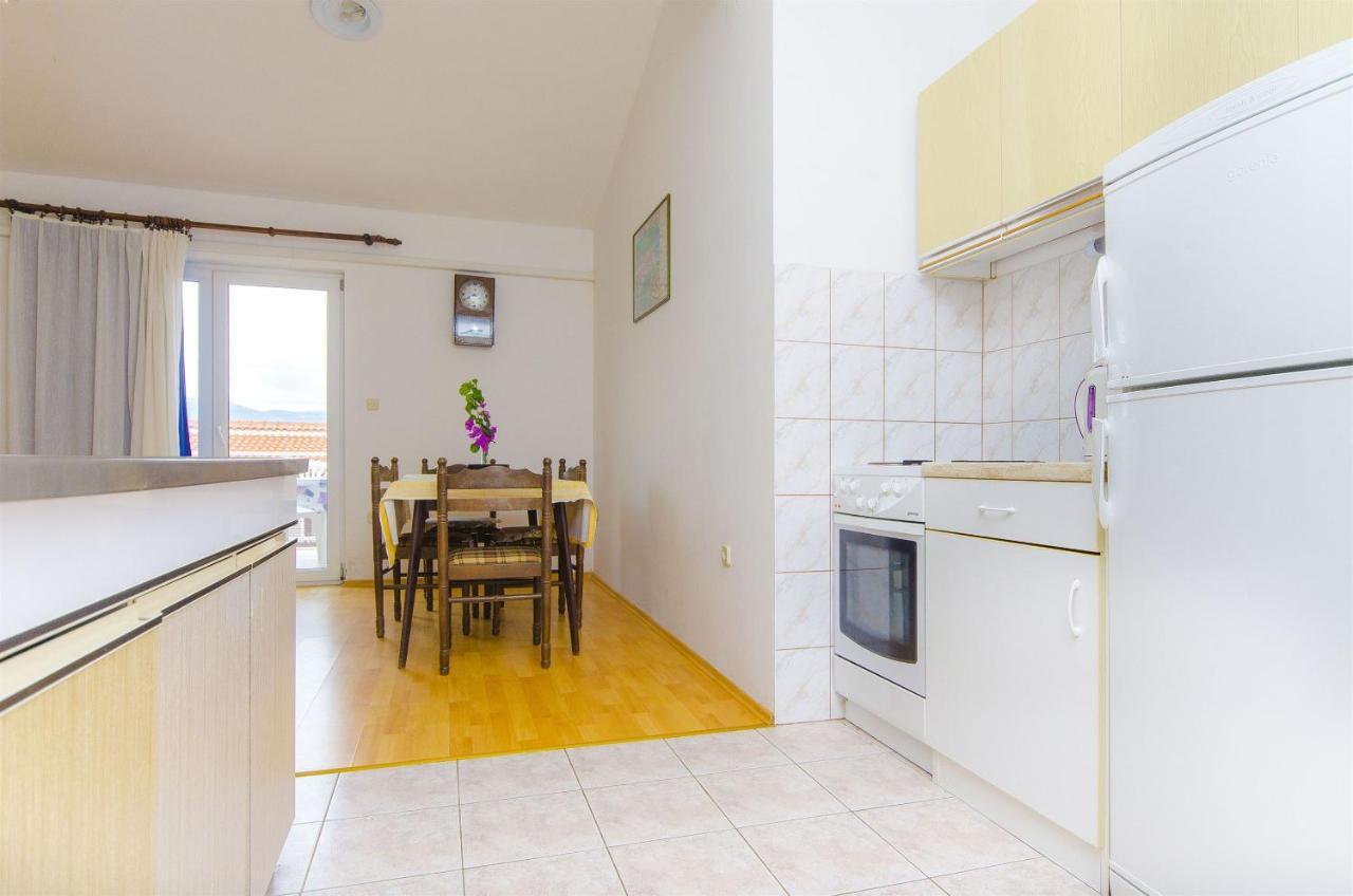 סלאטינה Apartments Milka מראה חיצוני תמונה