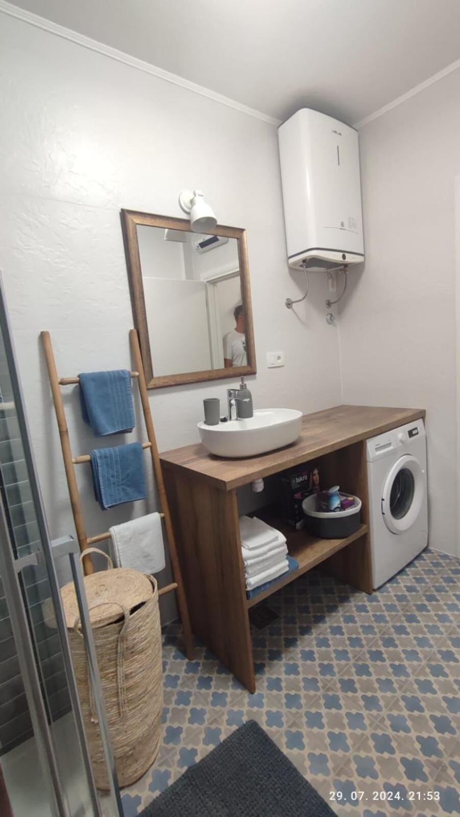 סלאטינה Apartments Milka מראה חיצוני תמונה
